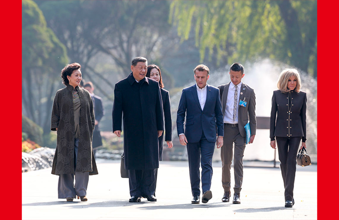 Xi, Macro Adakan Pertemuan Tidak Rasmi di Chengdu